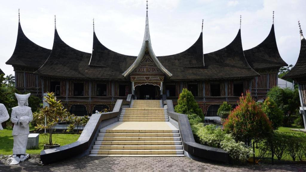 Hotel Ranah Bundo Padang  Exteriér fotografie